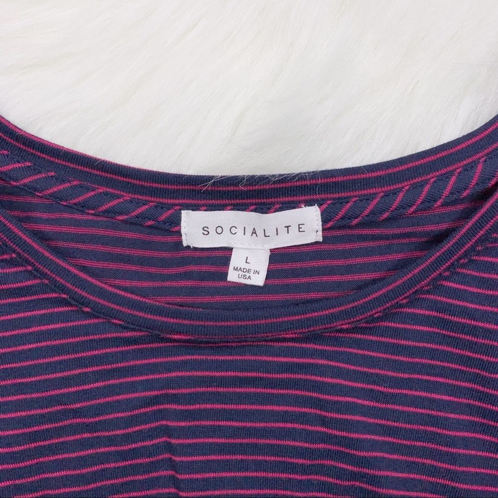 NWOT SOCIALITE Striped Front Twist Keyhole Dress L - Picture 4 of 6